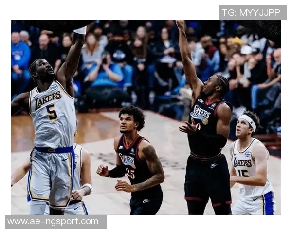 马克西表现出色16投7中砍下22分9篮板7助攻1抢断助力球队胜利 马克西表现出色16投7中砍下22分9篮板7助攻1抢断助力球队胜利