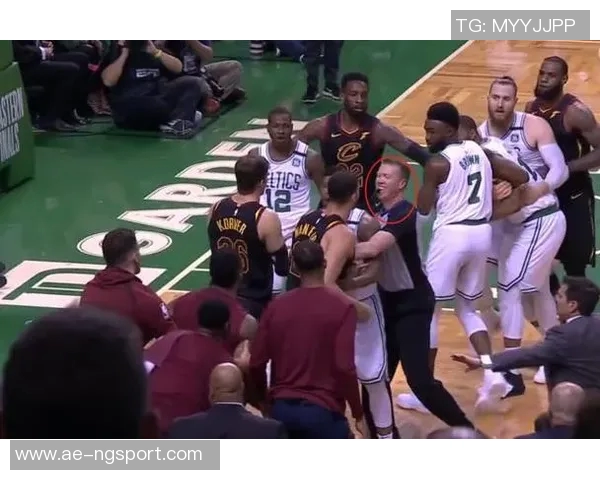 卢指导强调勇士与绿军打法相似强调球队需提升硬朗风格