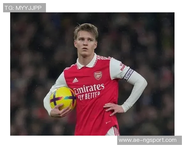 厄德高积极恢复状态分享训练照片期待重返赛场展现风采