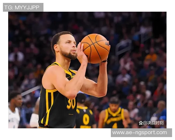 库里谈进攻角色变化斯潘塞主控让我更专注无球跑动创造空间