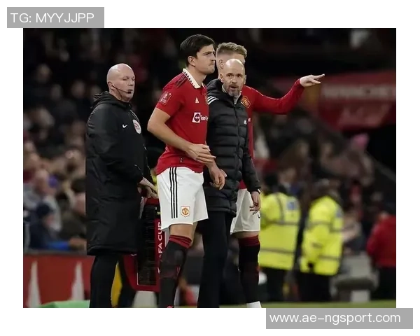 曼联与马奎尔展开续约谈判但需接受降薪条件